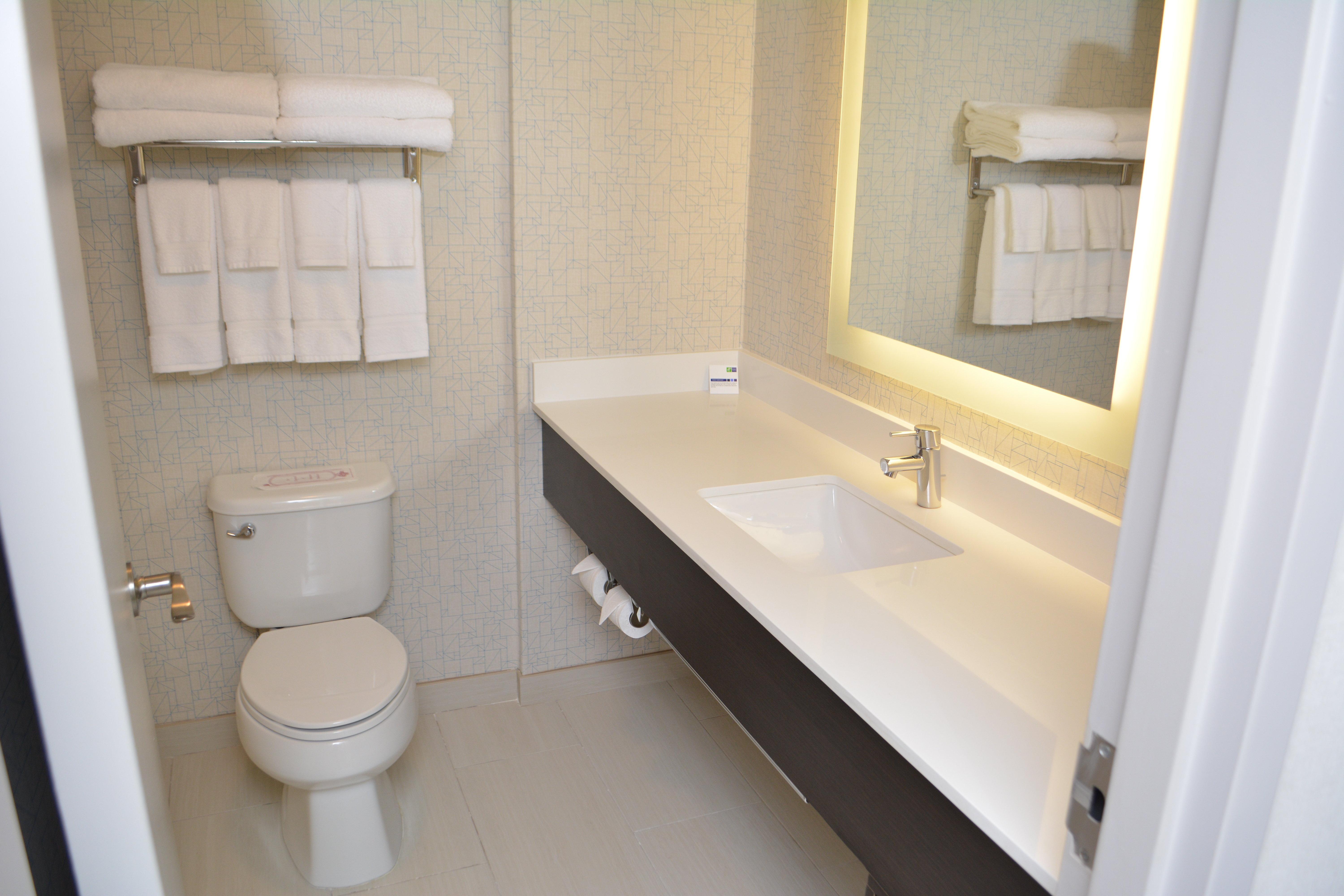 Holiday Inn Express & Suites Waterville - North By Ihg Esterno foto