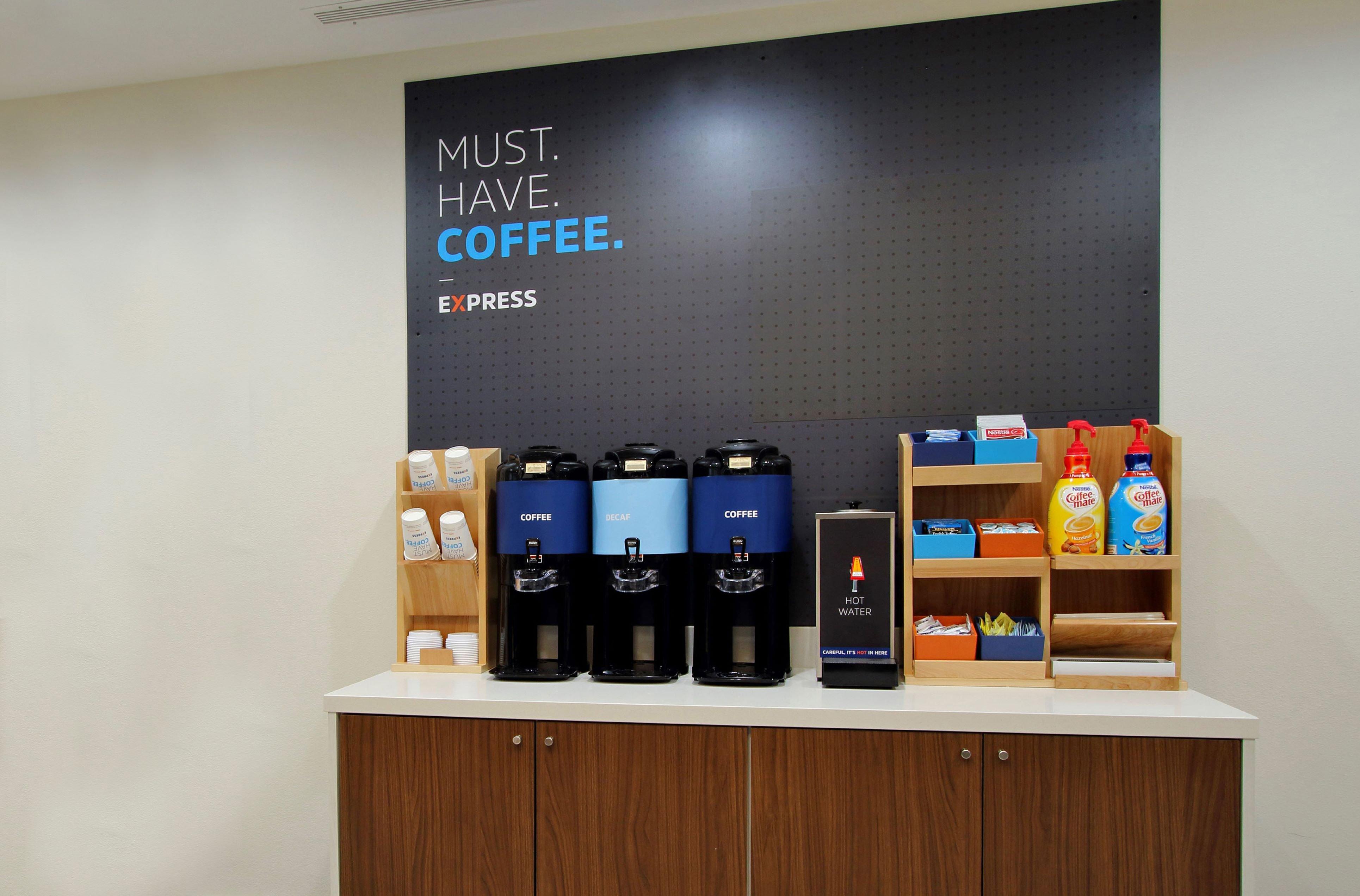 Holiday Inn Express & Suites Waterville - North By Ihg Esterno foto