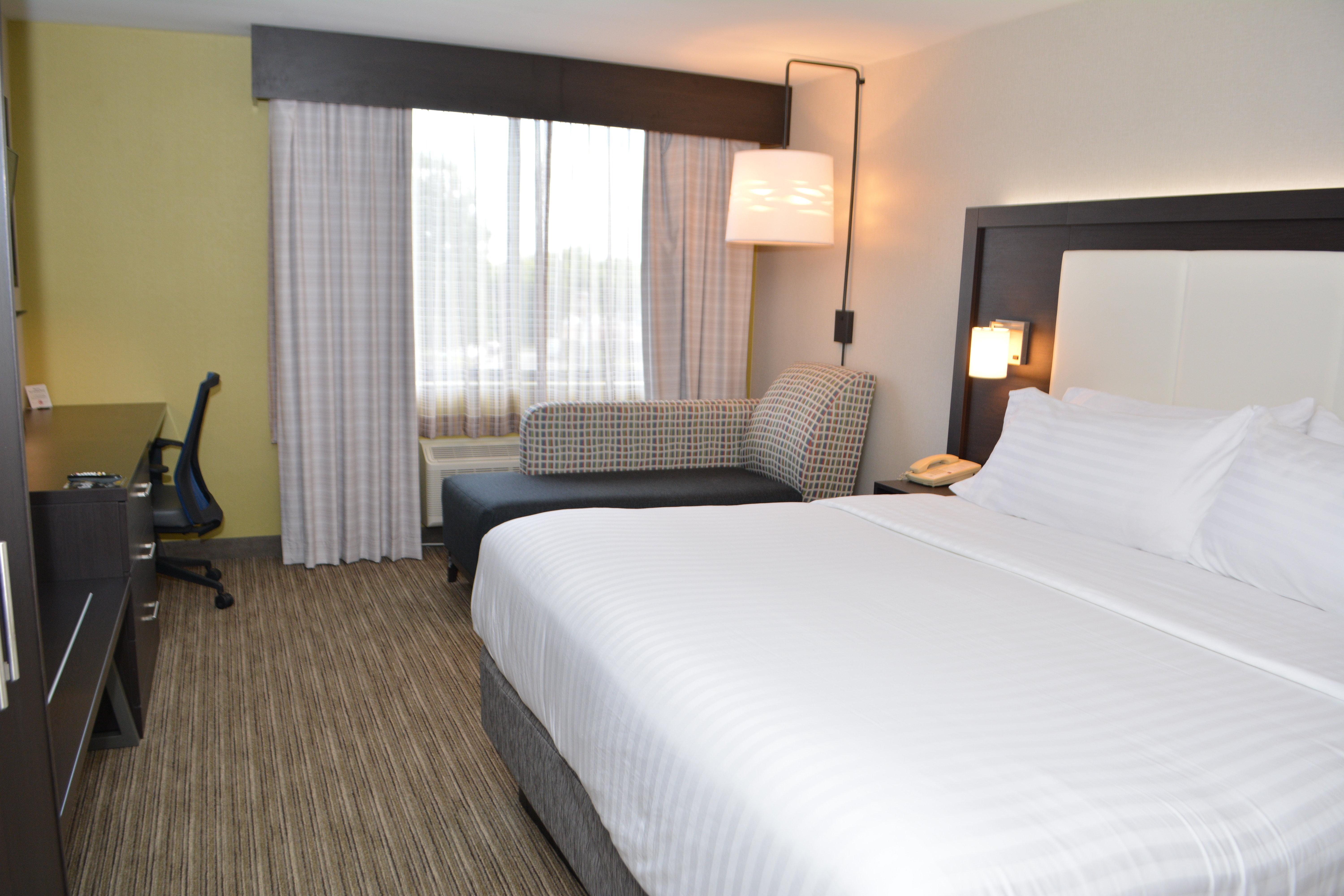 Holiday Inn Express & Suites Waterville - North By Ihg Esterno foto