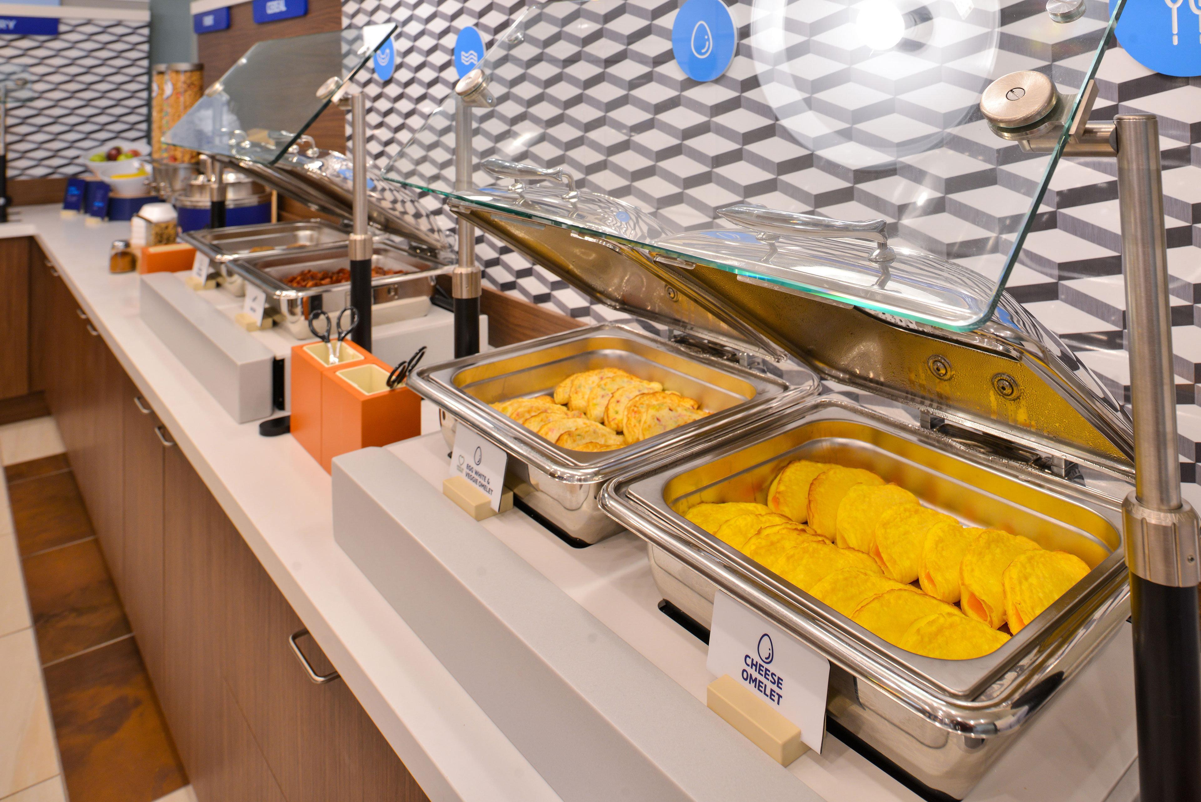 Holiday Inn Express & Suites Waterville - North By Ihg Esterno foto