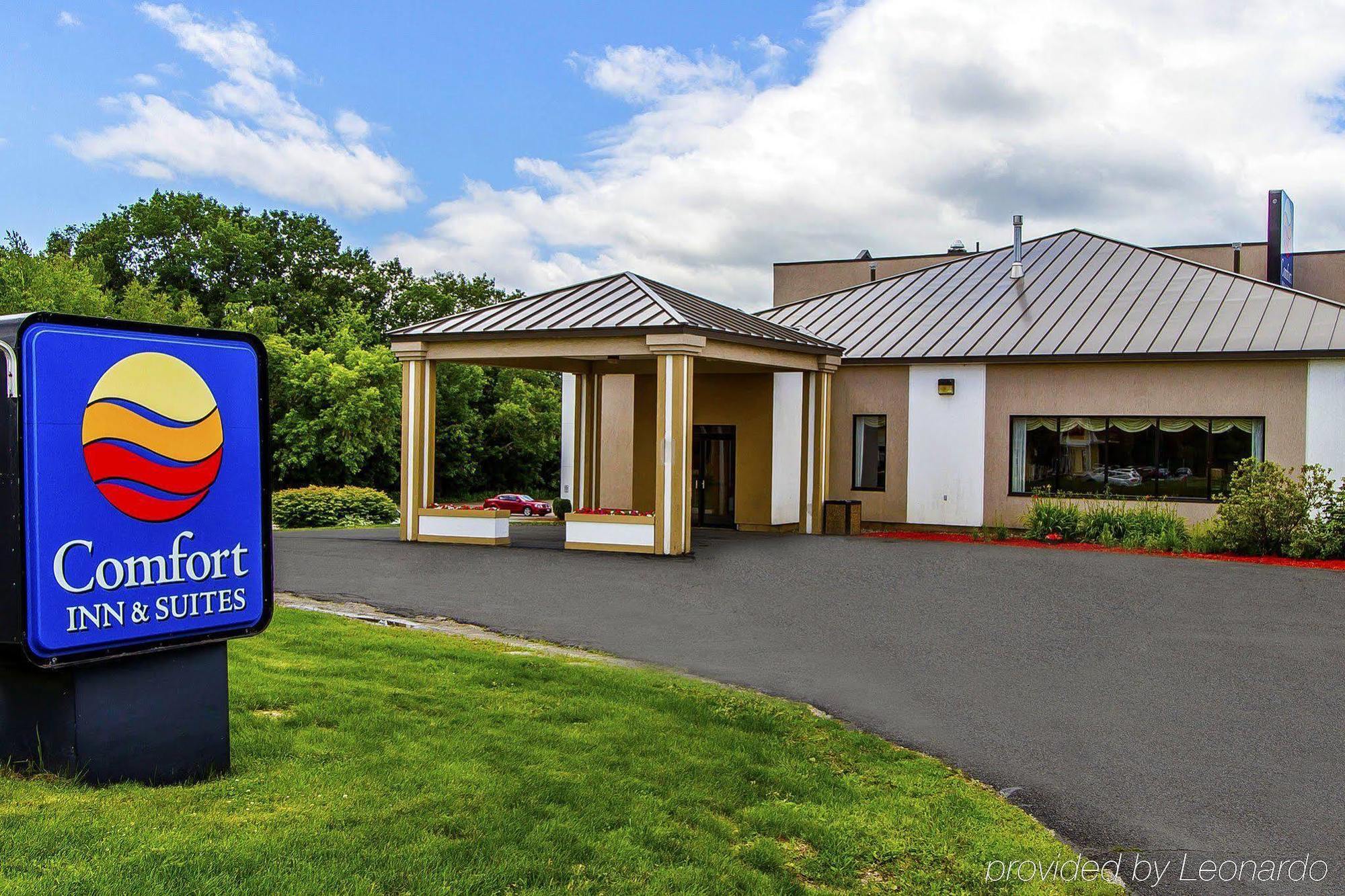 Holiday Inn Express & Suites Waterville - North By Ihg Esterno foto
