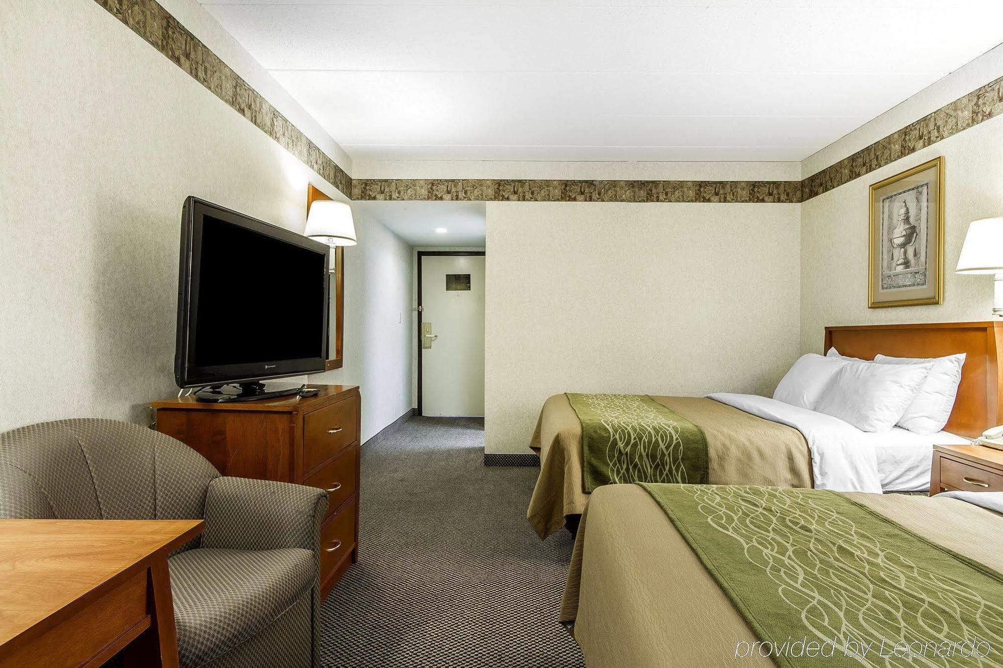 Holiday Inn Express & Suites Waterville - North By Ihg Esterno foto